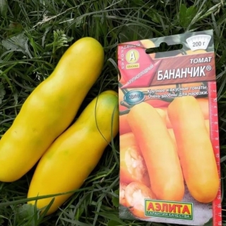 Томат Бананчик