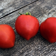 Томат Клубничное дерево